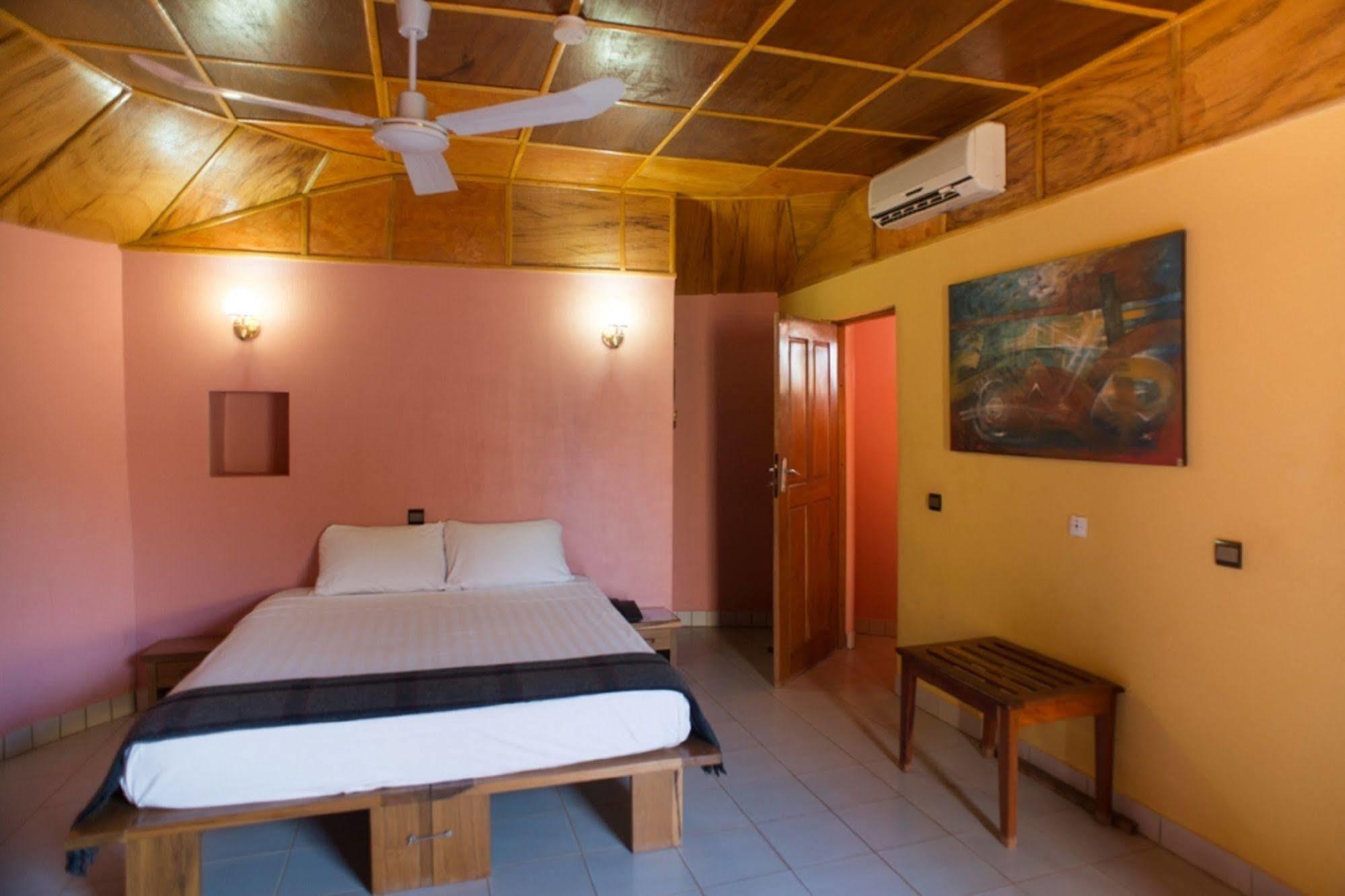 Le Grand Calao Hotel Ouagadougou Kültér fotó